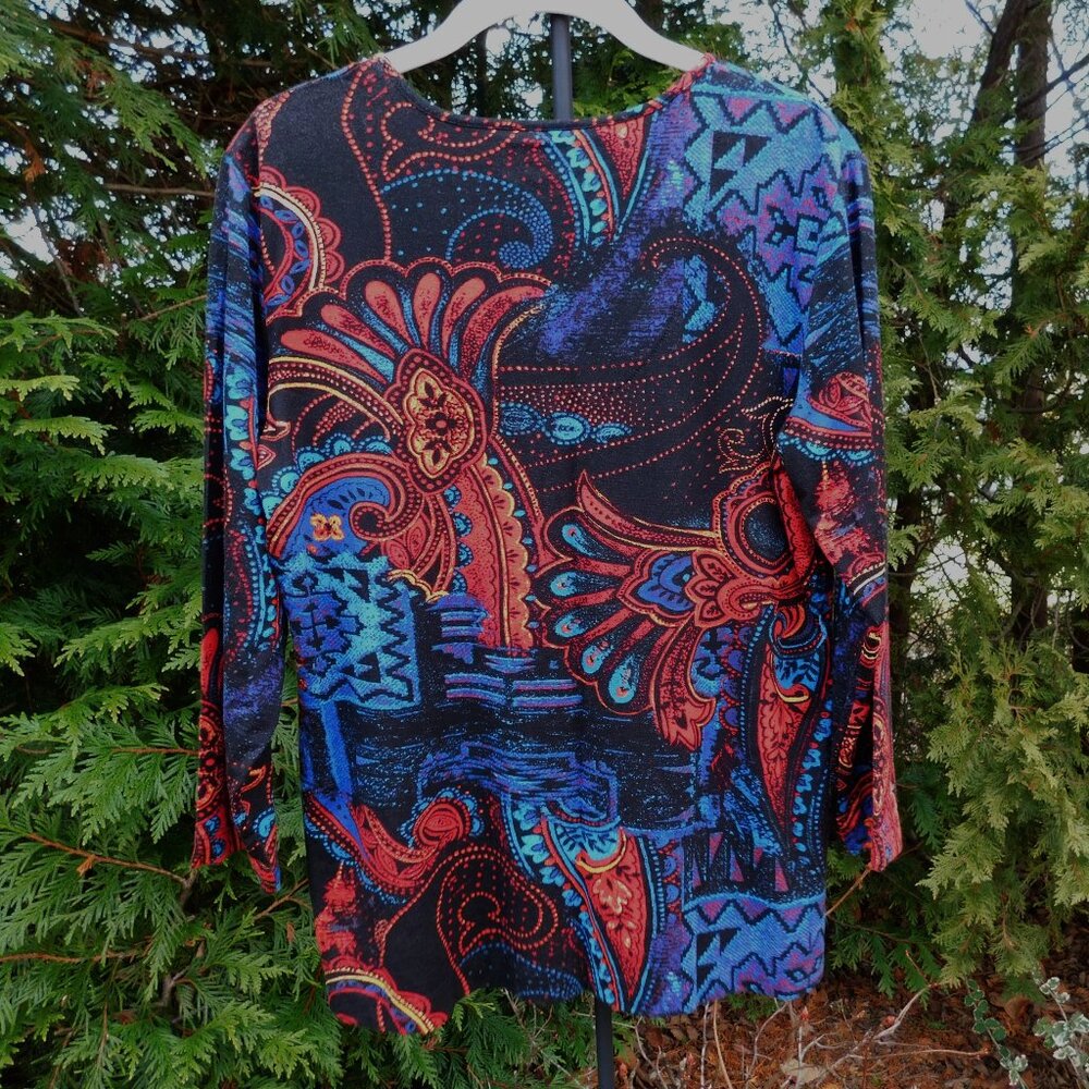 Chico's Colorful Print Rayon Blend 3/4 Sleeve Vneck Top - Picture 3 of 3